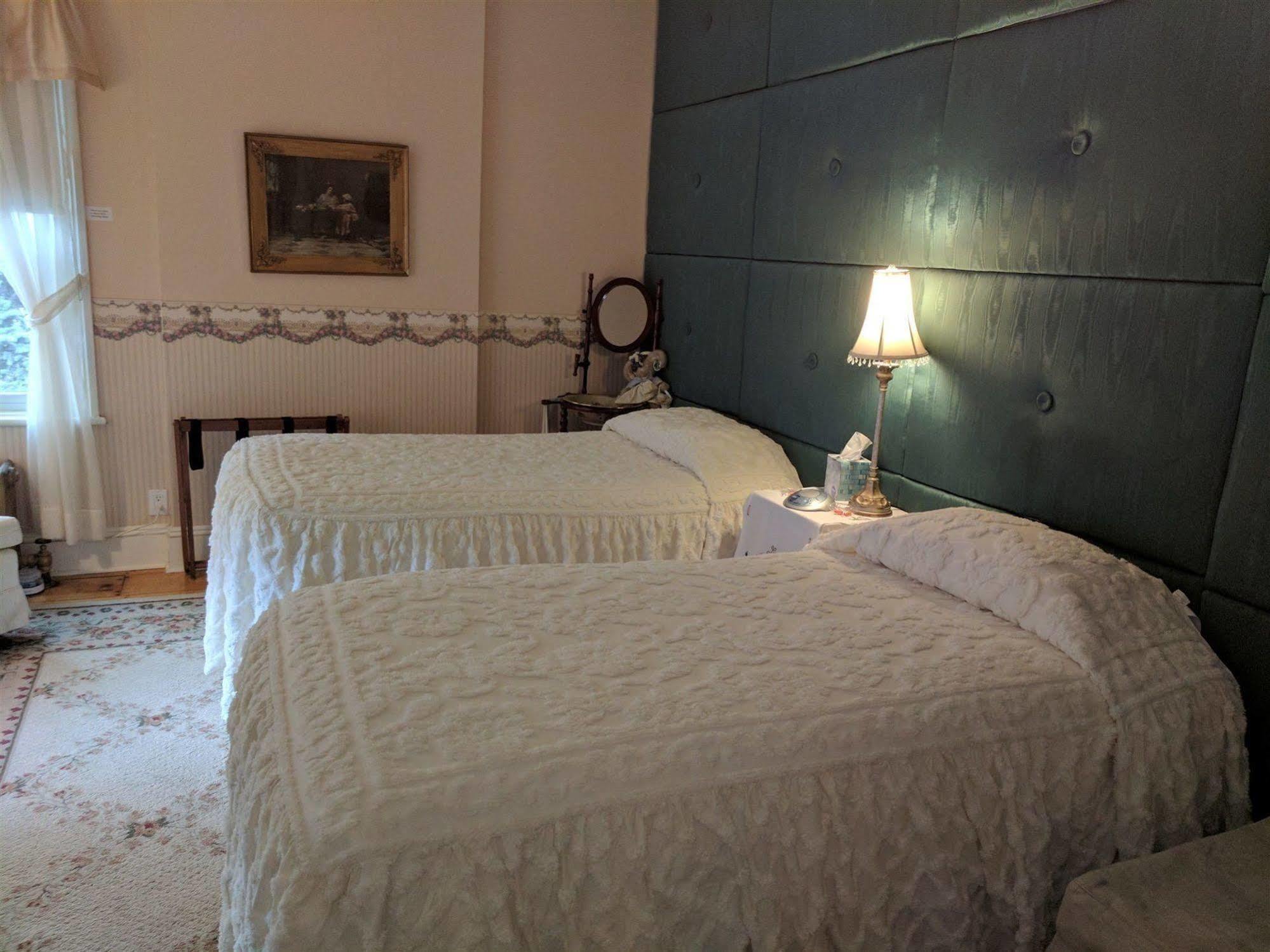 Bricktown Inn Haverstraw ภายนอก รูปภาพ
