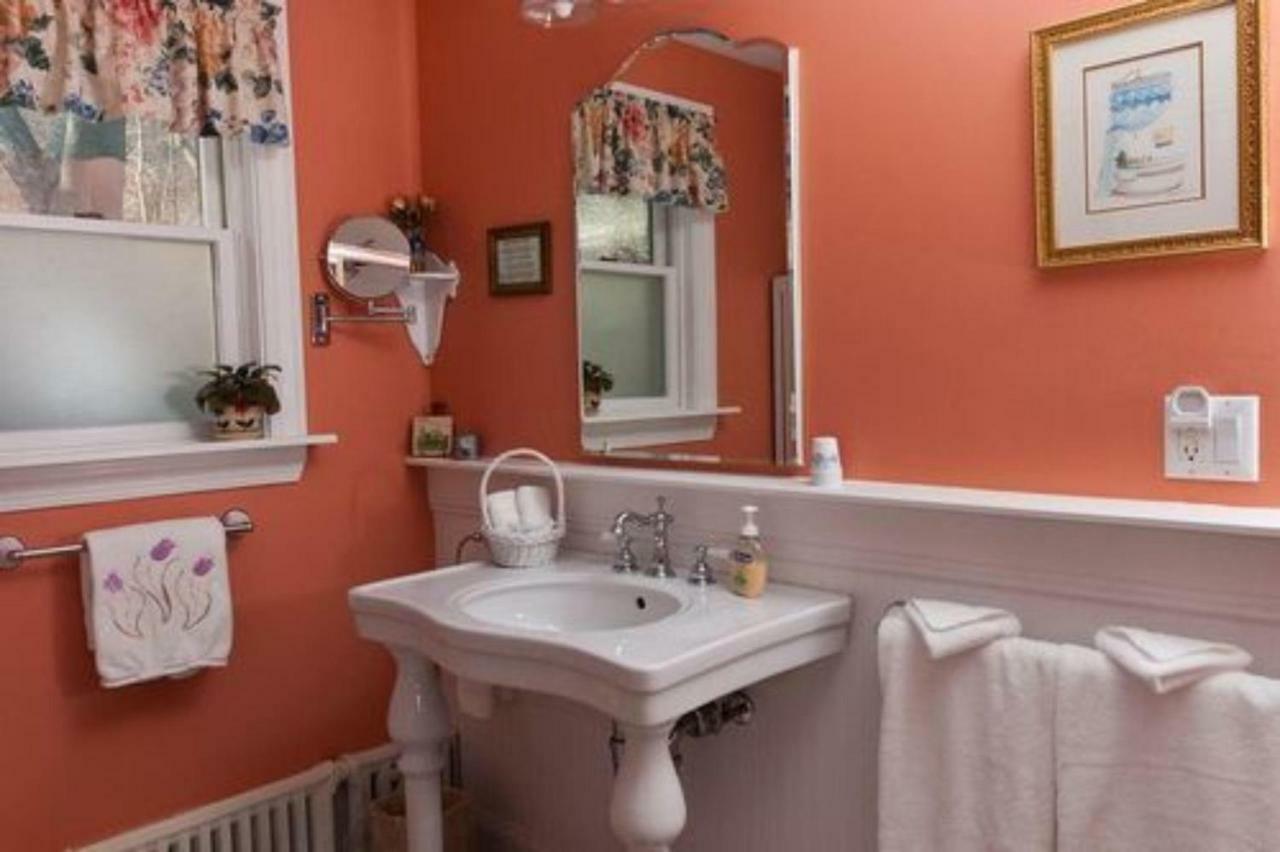 Bricktown Inn Haverstraw ภายนอก รูปภาพ
