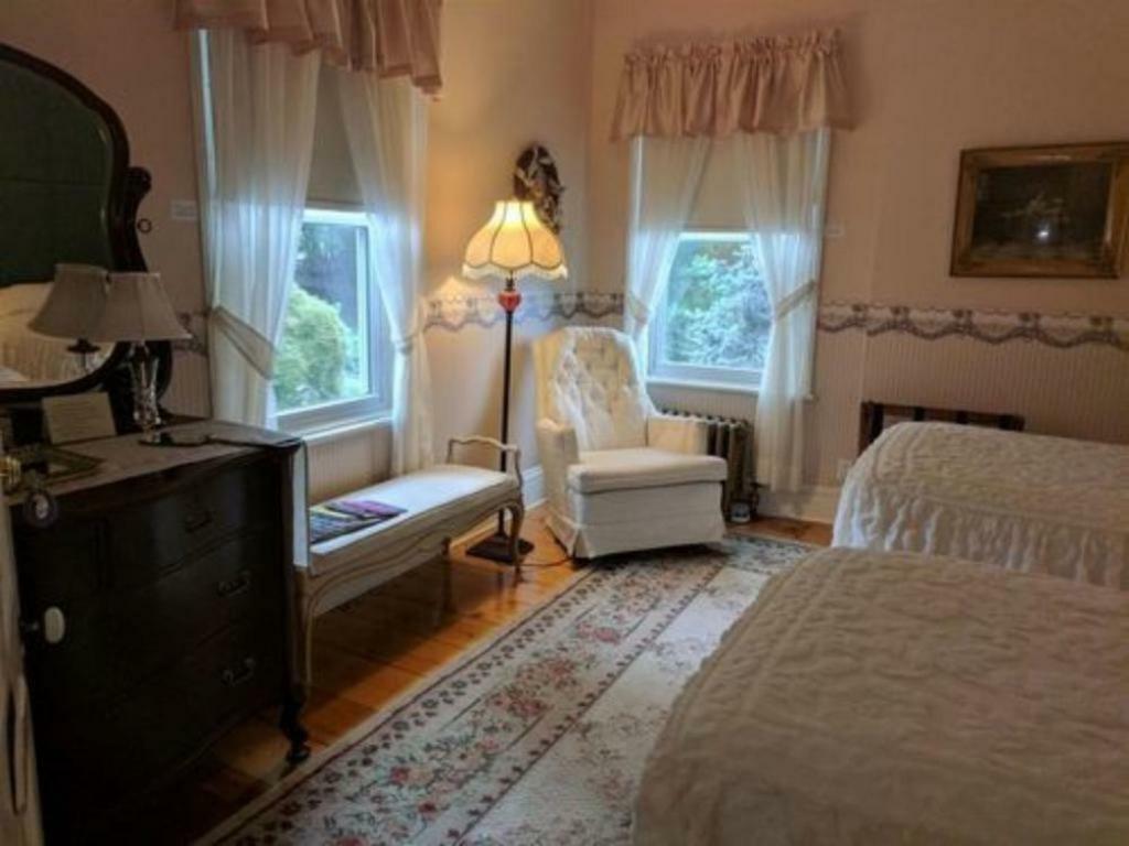 Bricktown Inn Haverstraw ภายนอก รูปภาพ